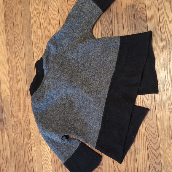 JM Collection Wool Sweater - Picture 8 of 8